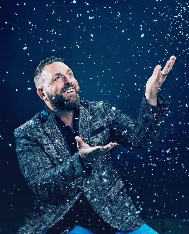 Christmas with Johnny Reid